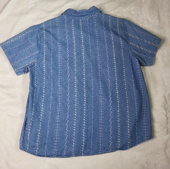 Casey & Max Cotton Denim Floral Button Up Shirt. Short Sleeve Size Large. - Picture 6 of 6
